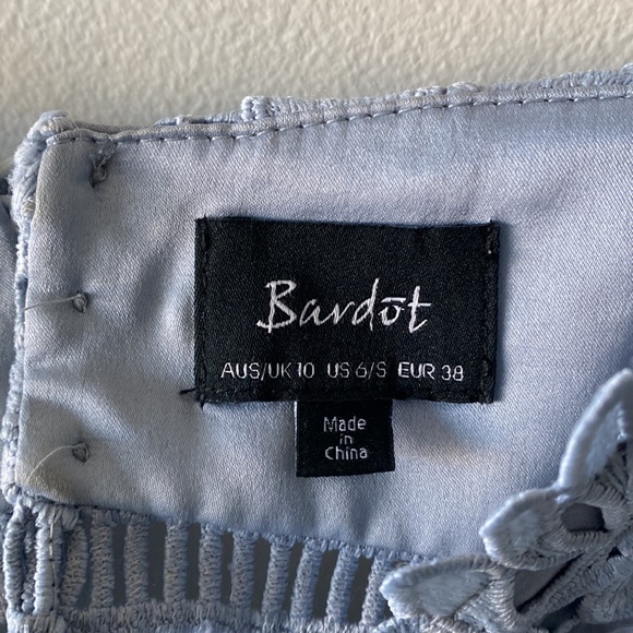 Bardot Botanica Lace Dress- S/6 - Picture 4 of 6